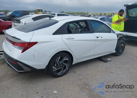 2025 Hyundai Elantra Sel Sport from USA, damaged, VIN KMHLM4DG6SU057018